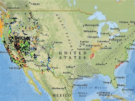 Map of Fault Lines in the United States